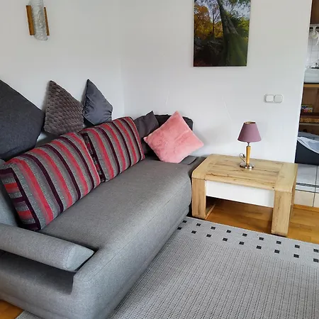 Renate Apartment *